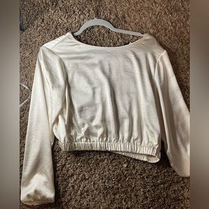 Cropped cream women’s Express top